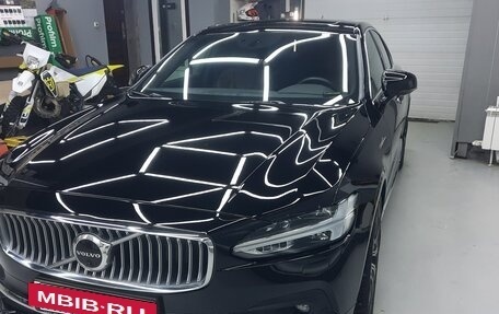 Volvo S90 II рестайлинг, 2020 год, 4 550 000 рублей, 4 фотография