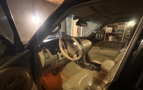 Nissan Patrol, 2011 год, 2 250 000 рублей, 4 фотография