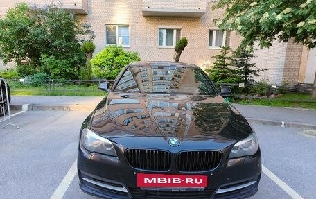 BMW 5 серия, 2015 год, 2 000 000 рублей, 2 фотография
