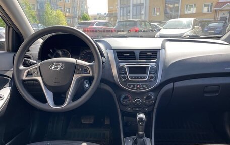 Hyundai Solaris II рестайлинг, 2015 год, 1 149 000 рублей, 11 фотография