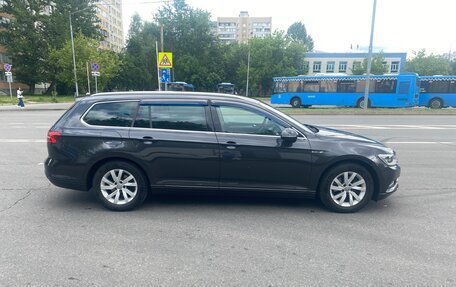 Volkswagen Passat B8 рестайлинг, 2018 год, 1 970 000 рублей, 5 фотография
