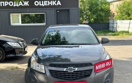 Chevrolet Cruze II, 2012 год, 599 000 рублей, 2 фотография
