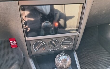 Volkswagen Golf IV, 2001 год, 550 000 рублей, 21 фотография