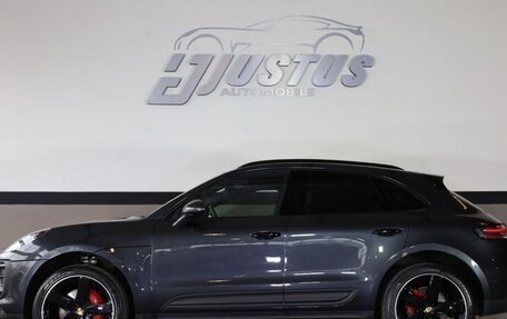 Porsche Macan I рестайлинг, 2022 год, 6 111 111 рублей, 3 фотография