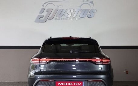 Porsche Macan I рестайлинг, 2022 год, 6 111 111 рублей, 4 фотография