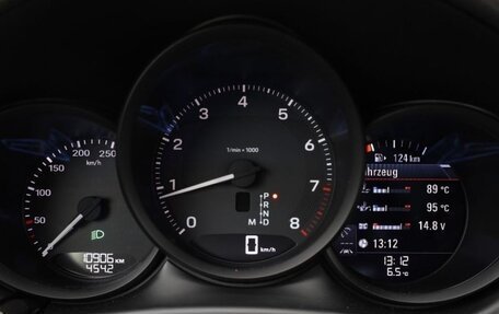 Porsche Macan I рестайлинг, 2022 год, 6 111 111 рублей, 5 фотография
