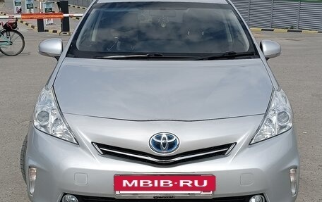 Toyota Prius Alpha I (ZVW40/41), 2014 год, 1 350 000 рублей, 7 фотография