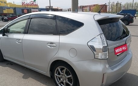 Toyota Prius Alpha I (ZVW40/41), 2014 год, 1 350 000 рублей, 12 фотография