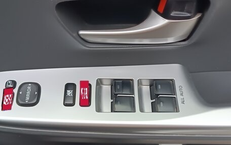 Toyota Prius Alpha I (ZVW40/41), 2014 год, 1 350 000 рублей, 15 фотография