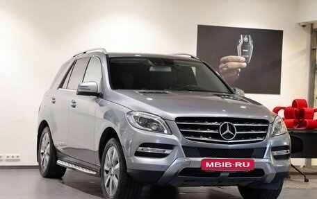 Mercedes-Benz M-Класс, 2012 год, 2 199 000 рублей, 3 фотография