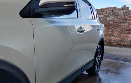 Toyota RAV4, 2017 год, 2 900 000 рублей, 14 фотография