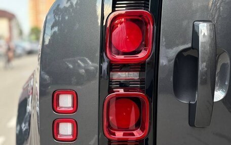 Land Rover Defender II, 2023 год, 12 500 000 рублей, 10 фотография