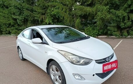 Hyundai Elantra V, 2013 год, 888 000 рублей, 3 фотография