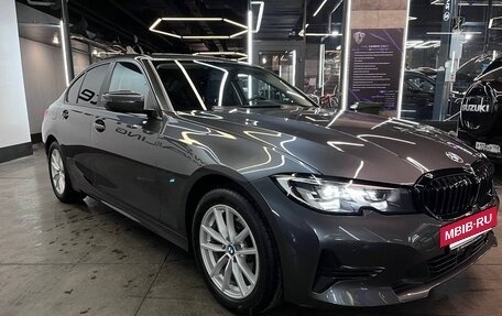 BMW 3 серия, 2020 год, 4 300 000 рублей, 4 фотография