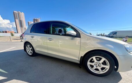 Volkswagen Golf VI, 2010 год, 849 000 рублей, 4 фотография