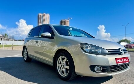Volkswagen Golf VI, 2010 год, 849 000 рублей, 3 фотография