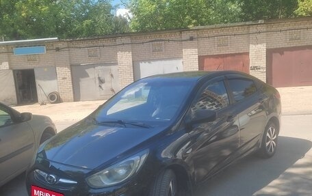Hyundai Solaris II рестайлинг, 2011 год, 485 000 рублей, 5 фотография