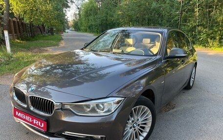 BMW 3 серия, 2013 год, 1 790 000 рублей, 12 фотография