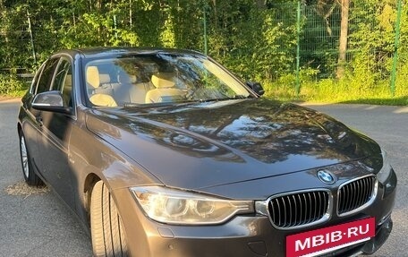BMW 3 серия, 2013 год, 1 790 000 рублей, 10 фотография