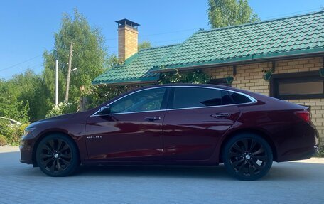 Chevrolet Malibu IX, 2016 год, 1 700 000 рублей, 4 фотография