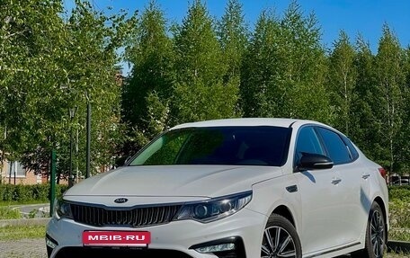 KIA Optima IV, 2019 год, 1 949 000 рублей, 2 фотография