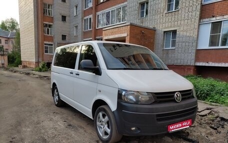 Volkswagen Caravelle T5, 2013 год, 2 100 000 рублей, 5 фотография