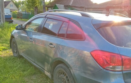 Chevrolet Cruze II, 2013 год, 670 000 рублей, 4 фотография