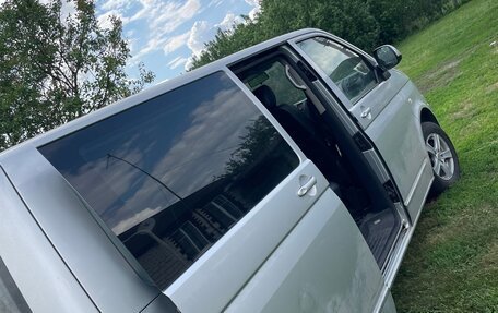 Volkswagen Caravelle T5, 2011 год, 2 300 000 рублей, 11 фотография