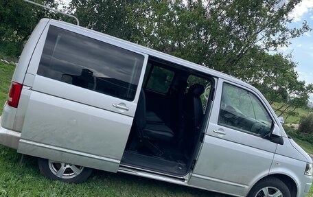 Volkswagen Caravelle T5, 2011 год, 2 300 000 рублей, 9 фотография