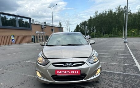 Hyundai Solaris II рестайлинг, 2011 год, 575 000 рублей, 6 фотография