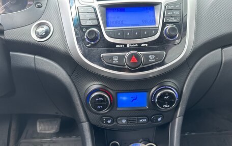 Hyundai Solaris II рестайлинг, 2011 год, 575 000 рублей, 11 фотография