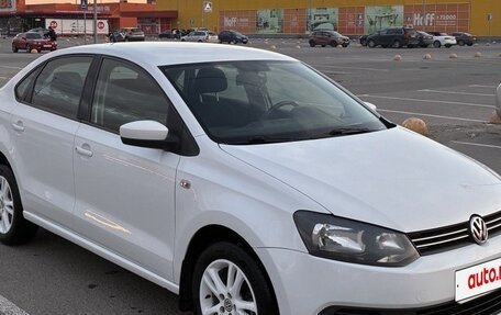 Volkswagen Polo VI (EU Market), 2014 год, 800 000 рублей, 3 фотография