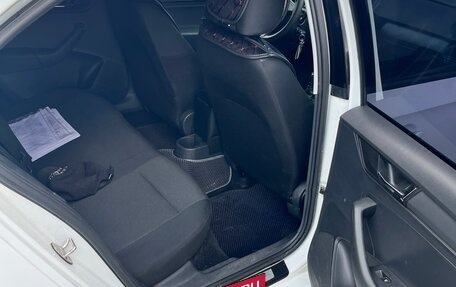 Skoda Rapid I, 2018 год, 1 400 000 рублей, 10 фотография