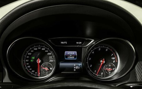 Mercedes-Benz GLA, 2017 год, 1 897 000 рублей, 11 фотография