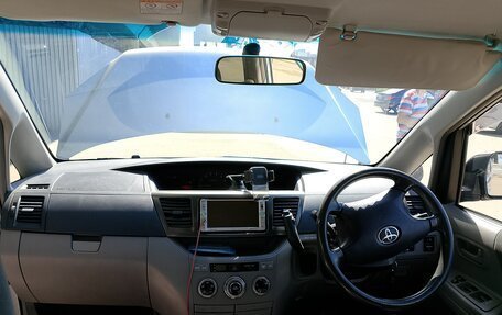 Toyota Voxy II, 2004 год, 1 250 000 рублей, 10 фотография