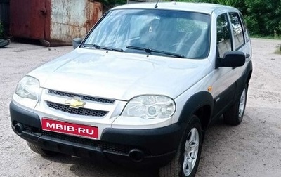 Chevrolet Niva I рестайлинг, 2010 год, 545 000 рублей, 1 фотография