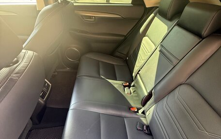 Lexus NX I, 2018 год, 3 200 000 рублей, 13 фотография