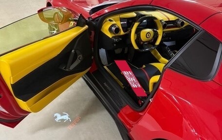 Ferrari 812, 2021 год, 49 500 000 рублей, 3 фотография