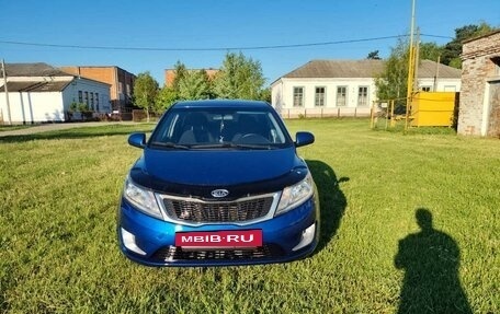 KIA Rio III рестайлинг, 2011 год, 820 000 рублей, 2 фотография
