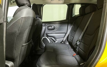 Jeep Renegade I рестайлинг, 2015 год, 1 777 000 рублей, 10 фотография