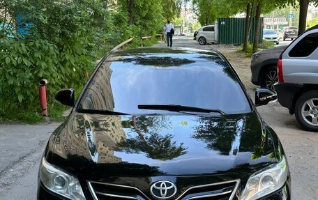 Toyota Camry, 2011 год, 1 300 000 рублей, 3 фотография