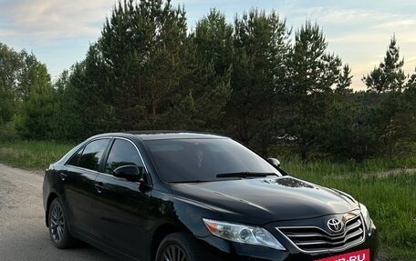 Toyota Camry, 2011 год, 1 300 000 рублей, 5 фотография