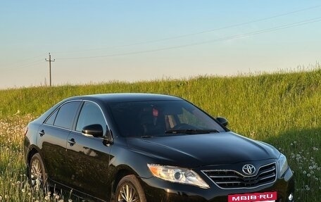 Toyota Camry, 2011 год, 1 300 000 рублей, 6 фотография
