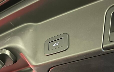 Land Rover Range Rover Evoque II, 2024 год, 5 799 999 рублей, 26 фотография