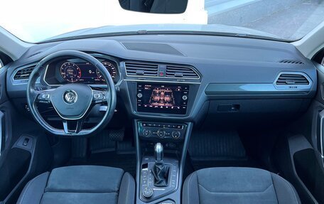 Volkswagen Tiguan II, 2017 год, 2 098 600 рублей, 7 фотография