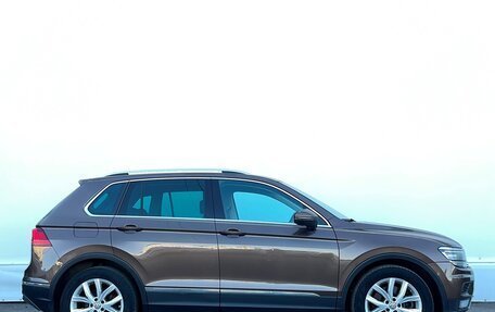 Volkswagen Tiguan II, 2017 год, 2 098 600 рублей, 13 фотография