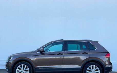 Volkswagen Tiguan II, 2017 год, 2 098 600 рублей, 14 фотография
