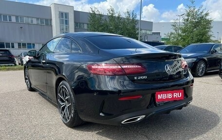 Mercedes-Benz E-Класс, 2021 год, 5 900 000 рублей, 11 фотография