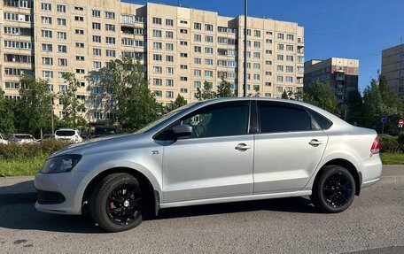 Volkswagen Polo VI (EU Market), 2014 год, 715 000 рублей, 2 фотография