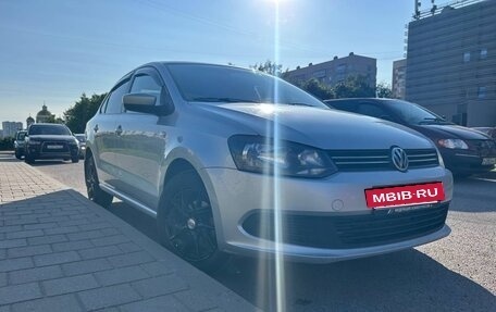 Volkswagen Polo VI (EU Market), 2014 год, 715 000 рублей, 3 фотография